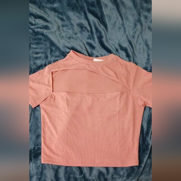 Coral crop top - Picture 1 of 2